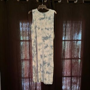 Old Navy Sleeveless Tie-Dye Maxi Dress